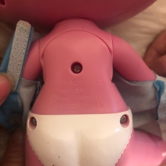 Pixar Trolls Movie Hug Time Poppy Doll Toy Light-up Talk Toy - Picture 4 of 7